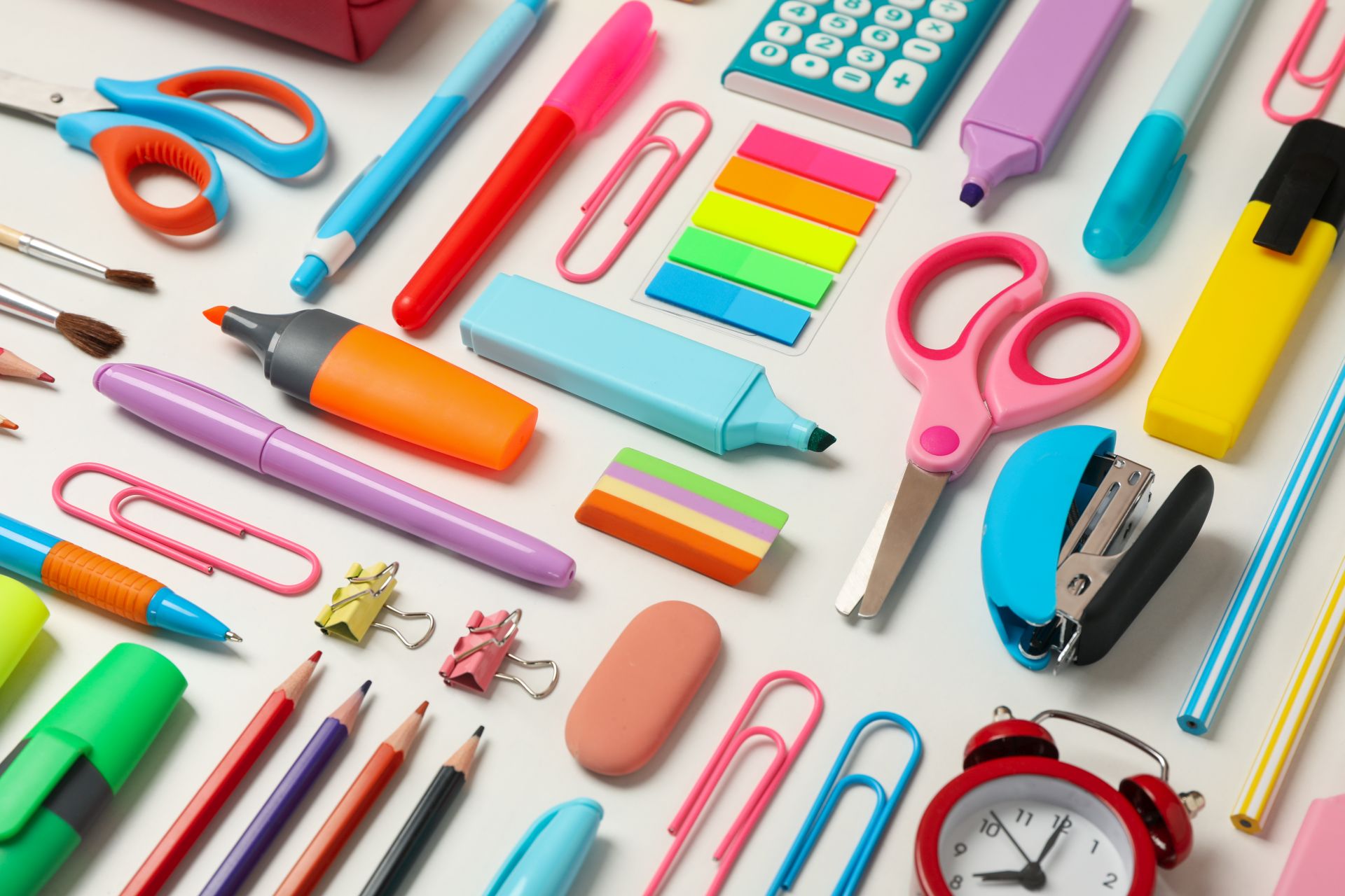 What Are the Types of Pencil Cases and Which One to Choose? Something for Students and More!