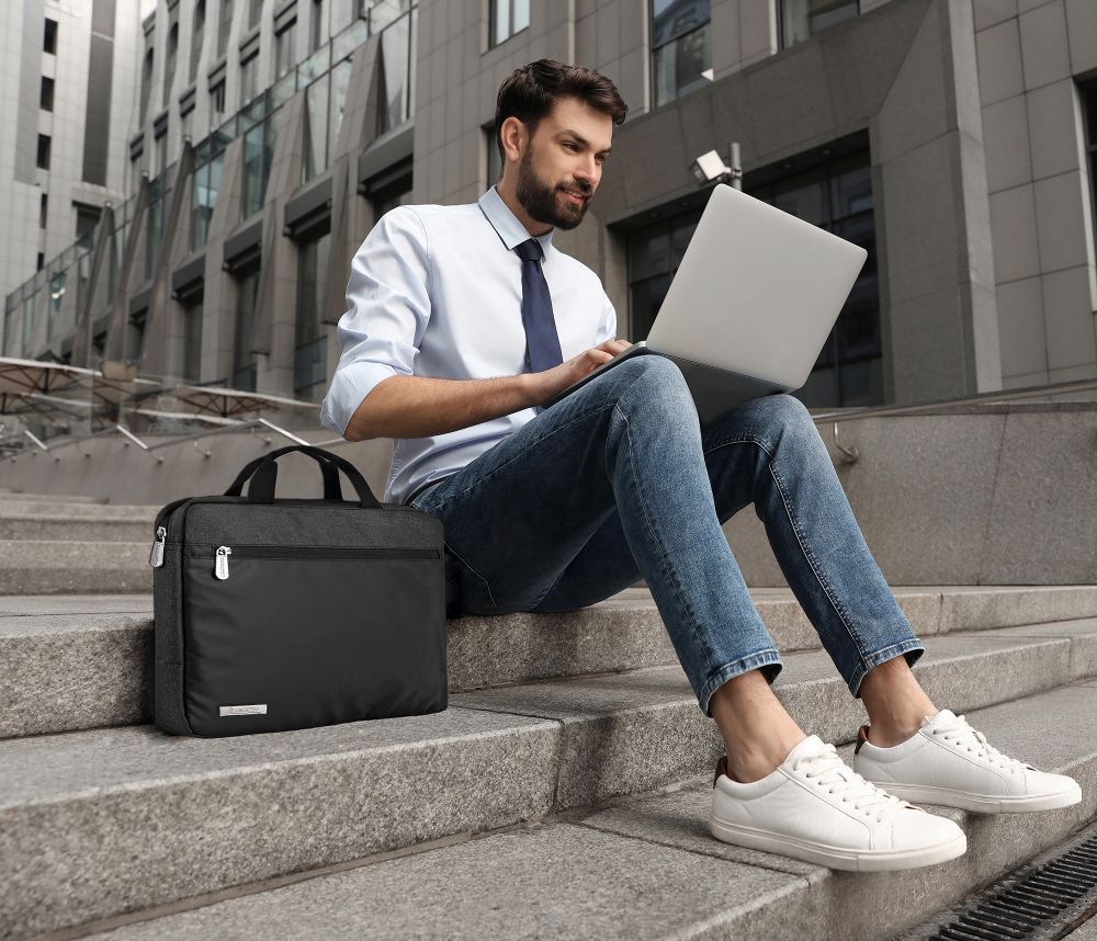 What is casual style?